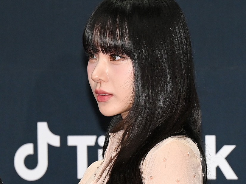 抱き合う写真が拡散され熱愛説…SHINee・テミンの“お相手”と目される美人ダンサーがヤバい