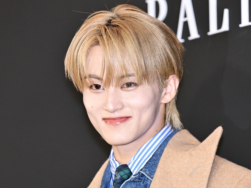 日本ツアー決定のNCT・マーク、ソロAL『The Firstfruit』がチャート席巻！音楽番組でも1位に