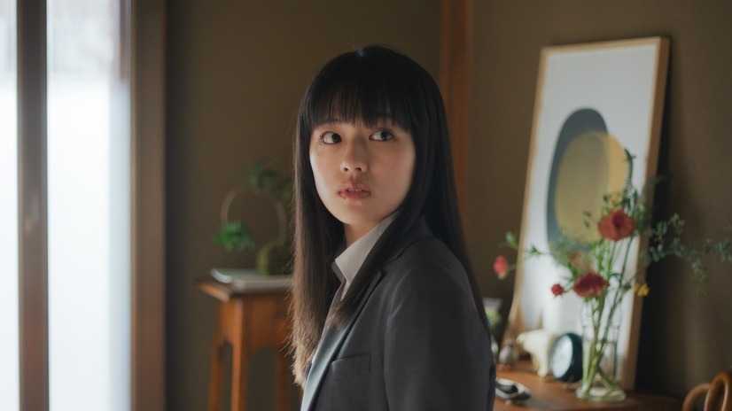 上坂樹里が出演する「オロナミンC」新CM