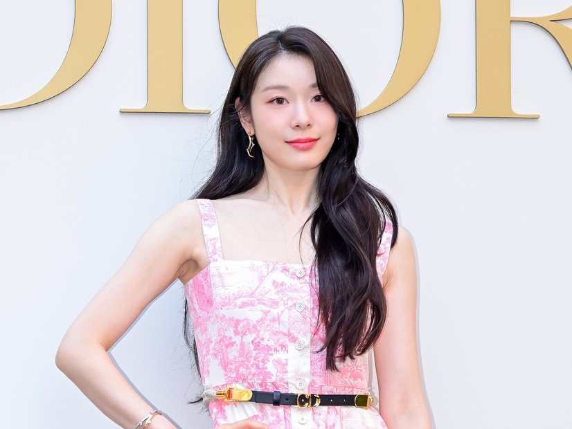 “女王の気品”キム・ヨナ、黒ドレスと白い肌で魅了…夫を想う愛のまなざし【PHOTO】