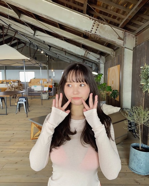 本郷柚巴（写真は本郷柚巴の公式インスタグラムから）※所属事務所に掲載許諾をもらってます