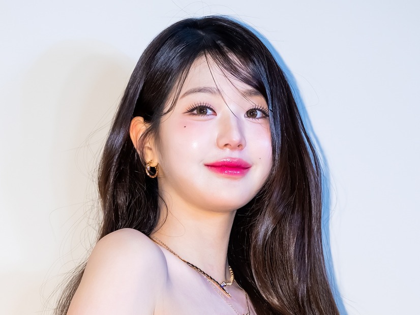 「本物のプリンセス…」IVE・ウォニョン、“第4世代トップ”の美貌ショット公開【PHOTO】