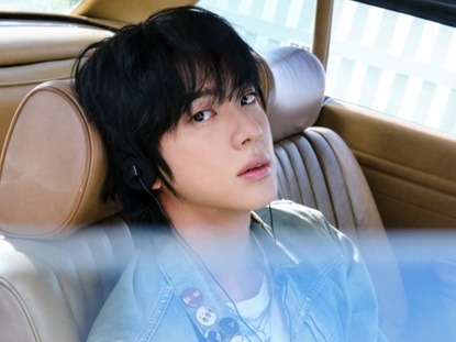 BTS・JIN、ファンイベント発表!!　新曲ステージを初披露する予定