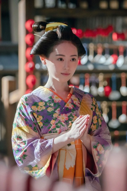 『べらぼう～蔦重栄華乃夢噺～』花魁・誰袖役の福原遥　（C）NHK