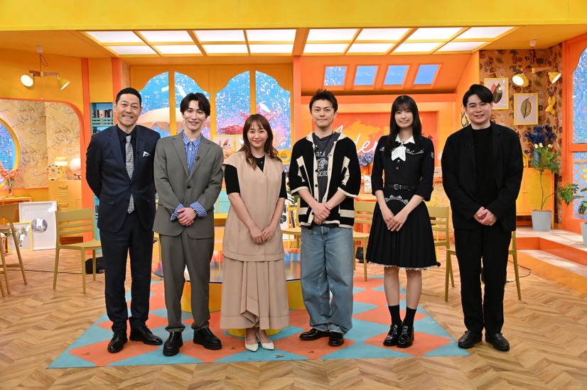 5月8日21時から放送される『この世界は1ダフル』　(C)フジテレビ
