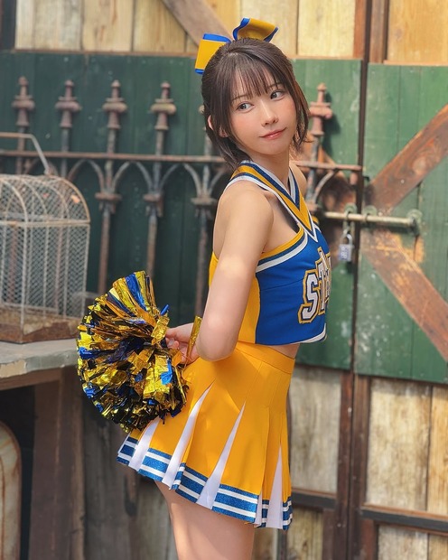 えなこ（写真はえなこの公式インスタグラムから）※所属事務所に掲載許諾をもらってます