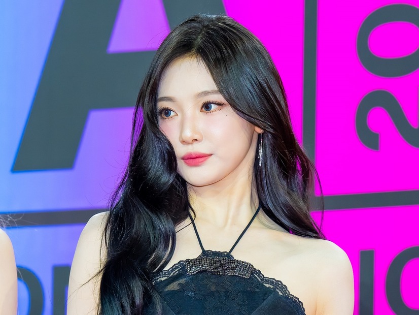 aespa・ニンニン、“ハイトーンヘア”にイメチェン！新ビジュアルに「やばい」「可愛すぎる」と反響【PHOTO】