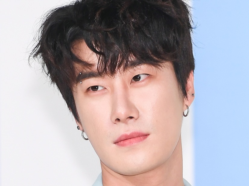 「フェミニストは精神病」発言・通行人暴行の韓国ラッパー、女性歌手宅に無断侵入し訴えられる