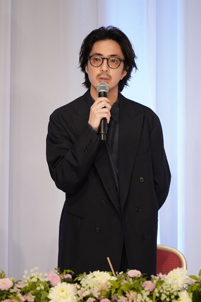 若葉竜也　（C）2025「てっぺんの向こうにあなたがいる」製作委員会