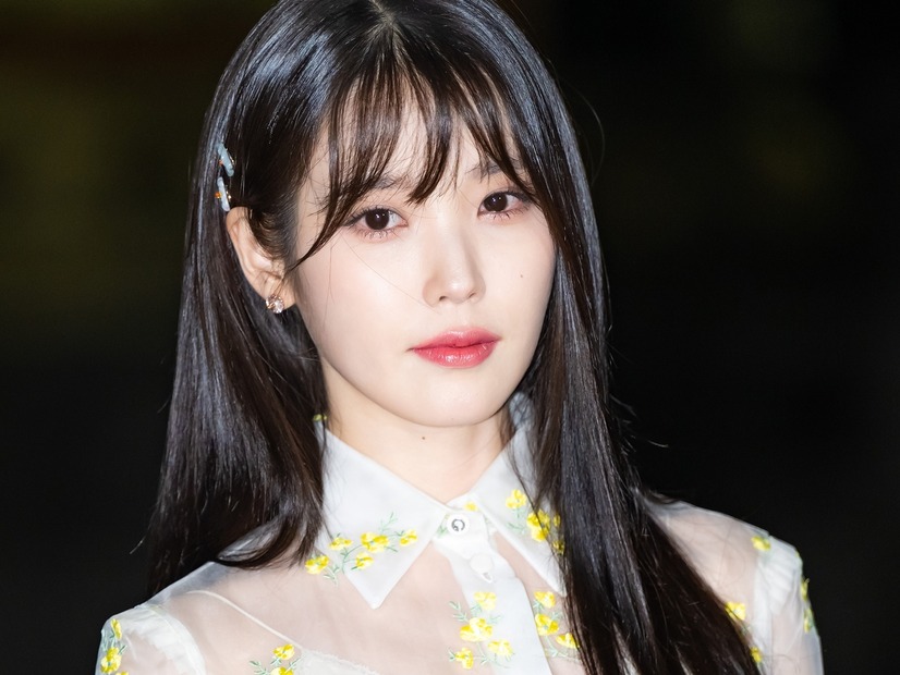 IU、“ダイヤで終わらない！”YouTube登録者5000万人宣言に世界が注目