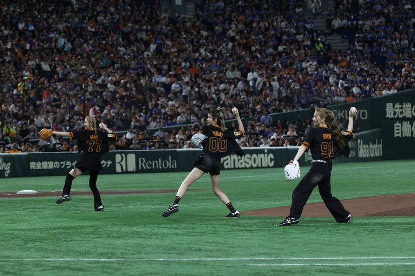 「BLACK DIAMOND SERIES2025」イベント写真 （C）YOMIURI GIANTS　（C）LAPONE GIRLS