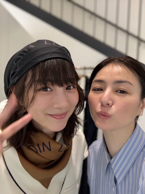 のんと井川遥（写真はのんの公式ブログから）