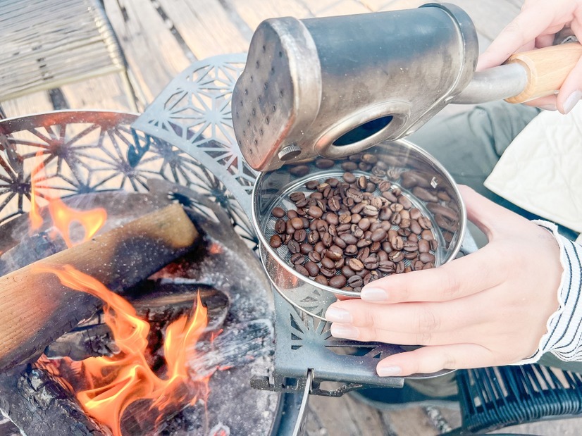 “煎る・挽く・淹れる”を全部自分で作るたき火焙煎コーヒー　2,400円(税込)