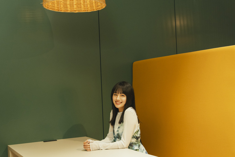 上坂樹里1st写真集『タイトル未定』（幻冬舎）　撮影：神藤剛