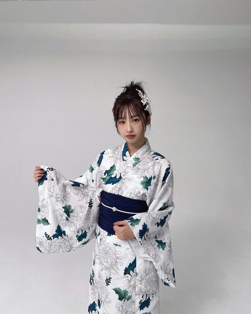 沖侑果（写真は沖侑果の公式インスタグラムから）※所属事務所に掲載許諾をもらってます