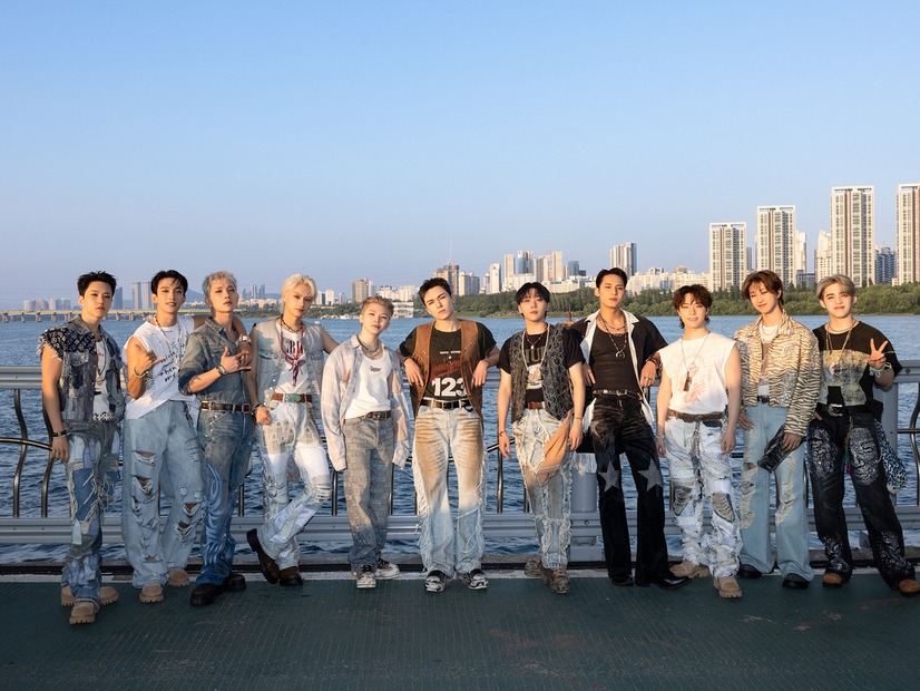 SEVENTEEN、今年のK-POP最高記録を更新！新アルバム初動252万枚で“ダブルミリオンセラー”達成