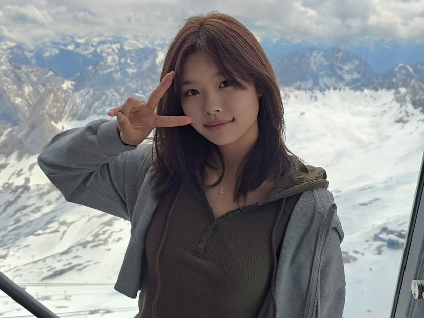父はサッカー元韓国代表、母はミス・コリアの最強DNA！“5人姉弟の三女”が驚きの成長ぶりで話題【PHOTO】