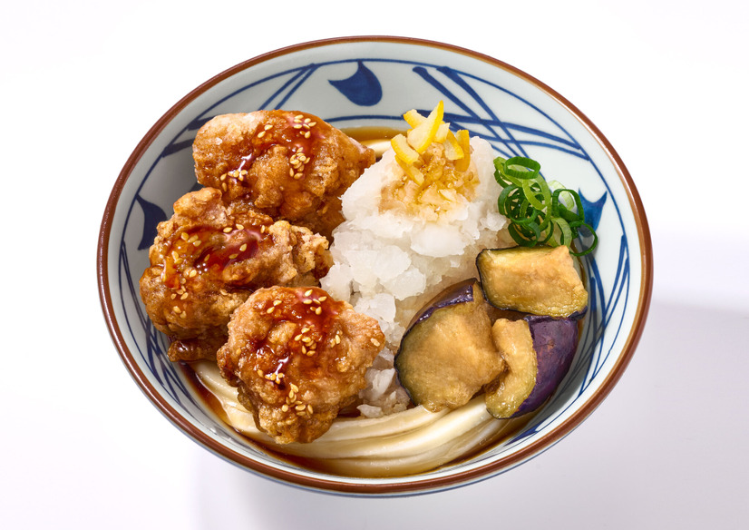 『鬼おろし鶏からぶっかけうどん』（冷）　（並）890円