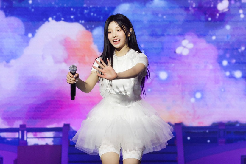 「2025 ILLIT GLITTER DAY IN SEOUL」　(P)&(C) BELIFT LAB Inc.