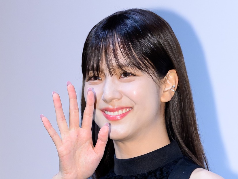 BLACKPINK・ジス、ソロ曲『FLOWER』MVが再生回数6億回突破！2020年代の韓国ソロ歌手初