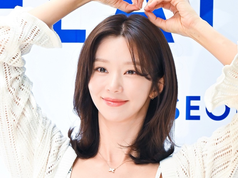 『ペーパー・ハウス』の大胆シーンや『涙の女王』で話題集めた女優イ・ジュビン、新しい事務所と専属契約