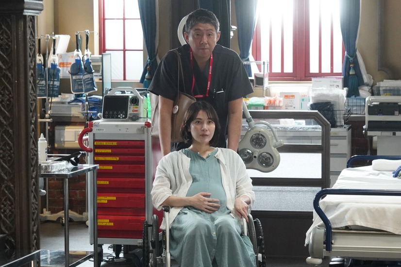 6月11日22時から放送される『Dr.アシュラ』　（C）フジテレビ
