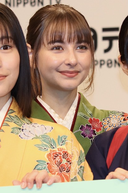 嵐莉菜【撮影：浜瀬将樹】