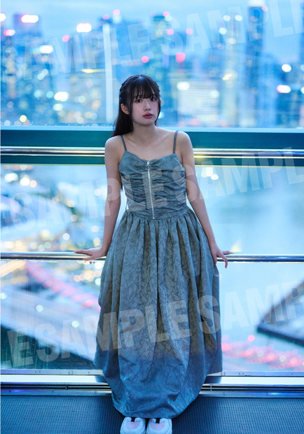 小久保柚乃の2nd写真集『こくぼづかん2』特典生写真画像　撮影：中村和孝　（C）中村和孝／小学館