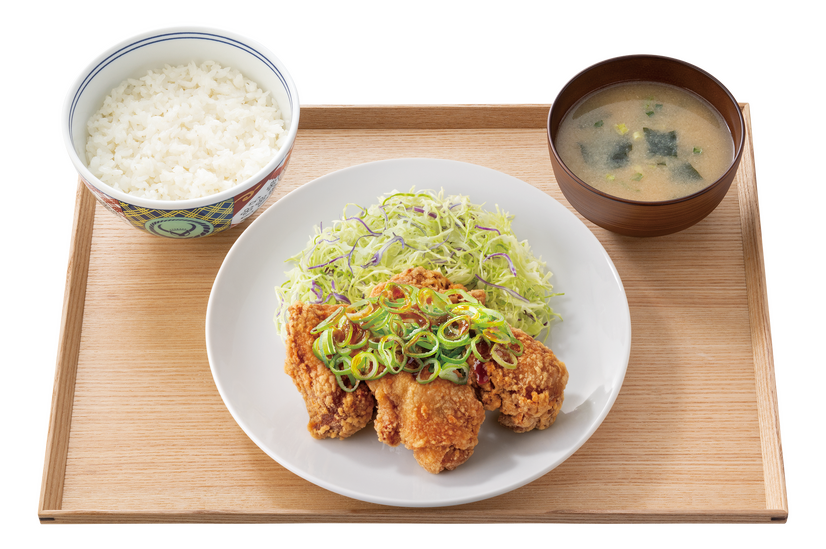 ピリ辛青ねぎから揚げ定食　854円