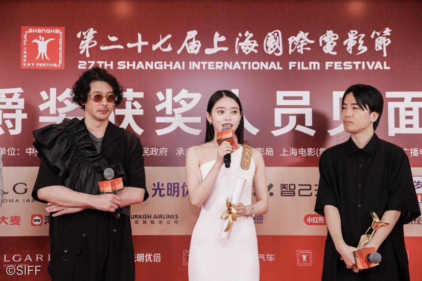 第27回上海国際映画祭の模様　(C) 2025映画『夏の砂の上』製作委員会　