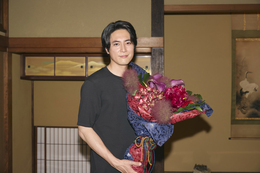 クランクアップを迎えた『イグナイト -法の無法者-』キャスト陣　（C）TBS