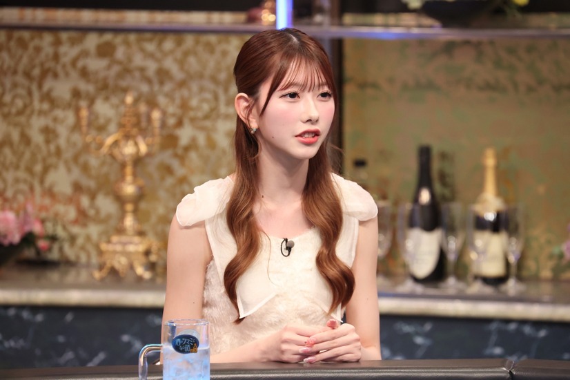 6月27日21時58分から放送される『酒のツマミになる話』　（C）フジテレビ