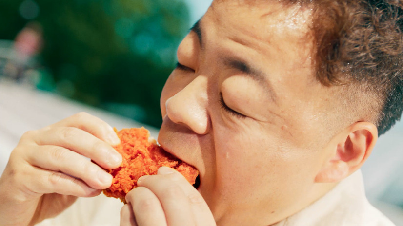 新CM　レッドホットチキン「夏の本能」篇