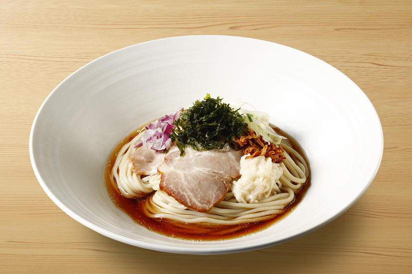 麺処ほん田監修　ニボコン　煮干しと昆布の冷しラーメン（醤油）697円（税込）