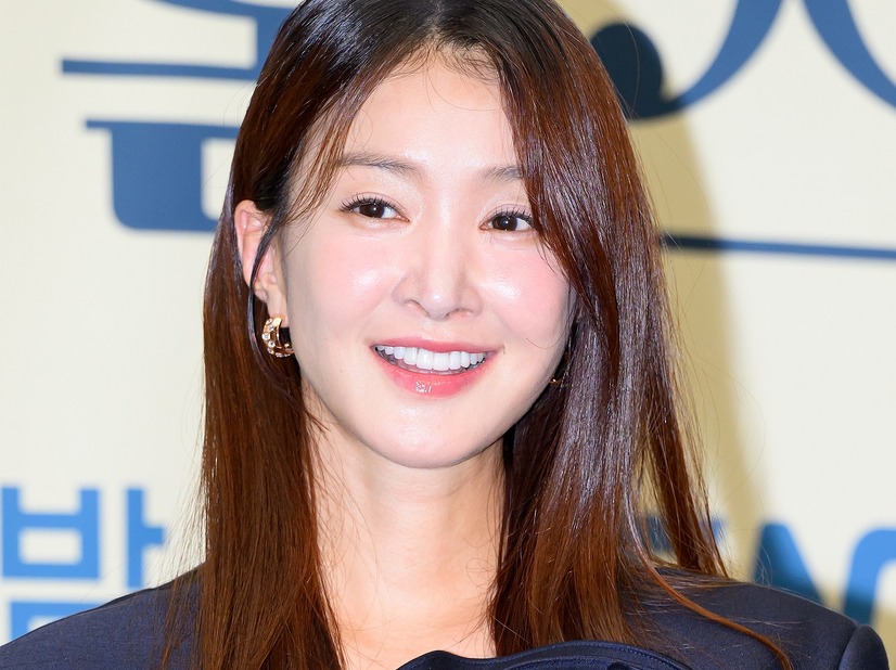 独島（＝竹島）訪問で炎上した韓国女優、離婚を発表したばかりだが…2人目を妊娠中と報道