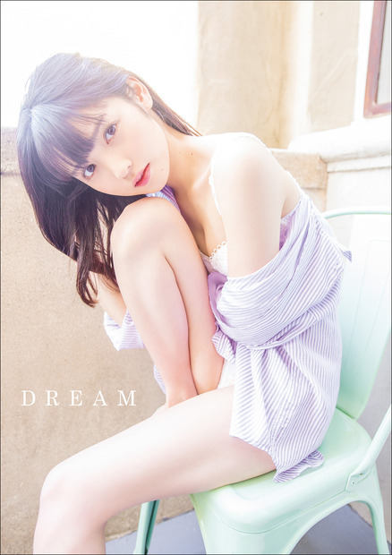 道重さゆみ 写真集 『 DREAM 』（C）ワニブックス