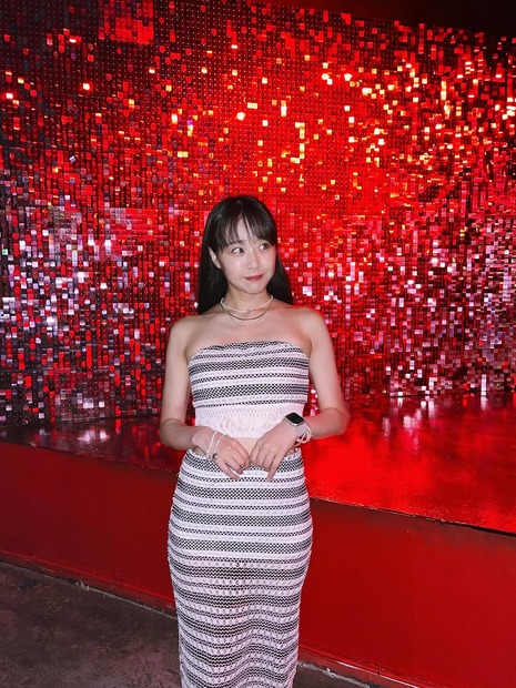写真は加藤夕夏の公式インスタグラム