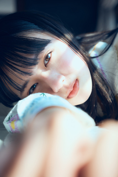 上坂樹里1st写真集『日日是好日』／幻冬舎（撮影：神藤剛）