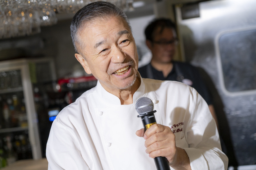 「予約でいっぱいの店 THE PREMIUM うにのクリームソース」発表会