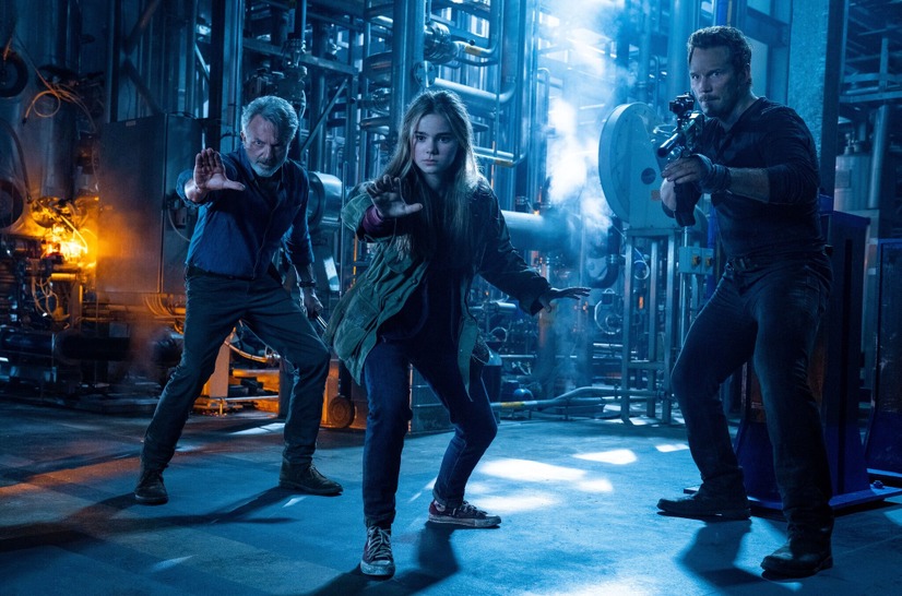 土曜プレミアム・映画「ジュラシック・ワールド／新たなる支配者」© 2022 Universal Studios, Amblin Entertainment, Inc. and Perfect Universe Investment Inc. All Rights Reserved.