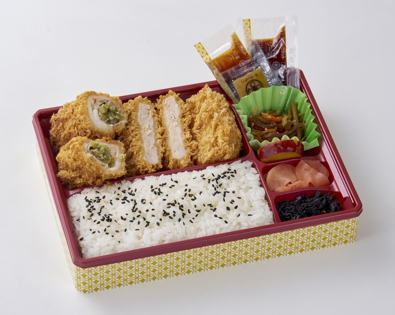 夏のミックスフライ弁当　1,188円（税込）