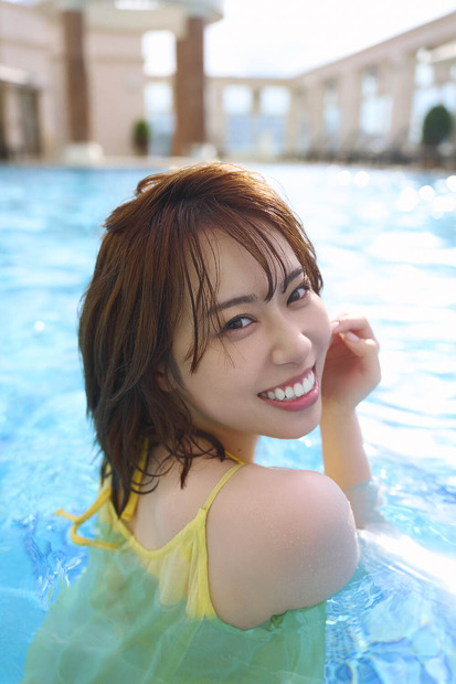 伊達さゆり『2nd 写真集』（C）KADOKAWA