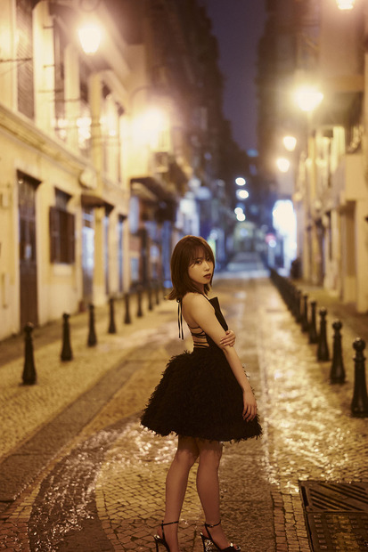 伊達さゆり『2nd 写真集』（C）KADOKAWA