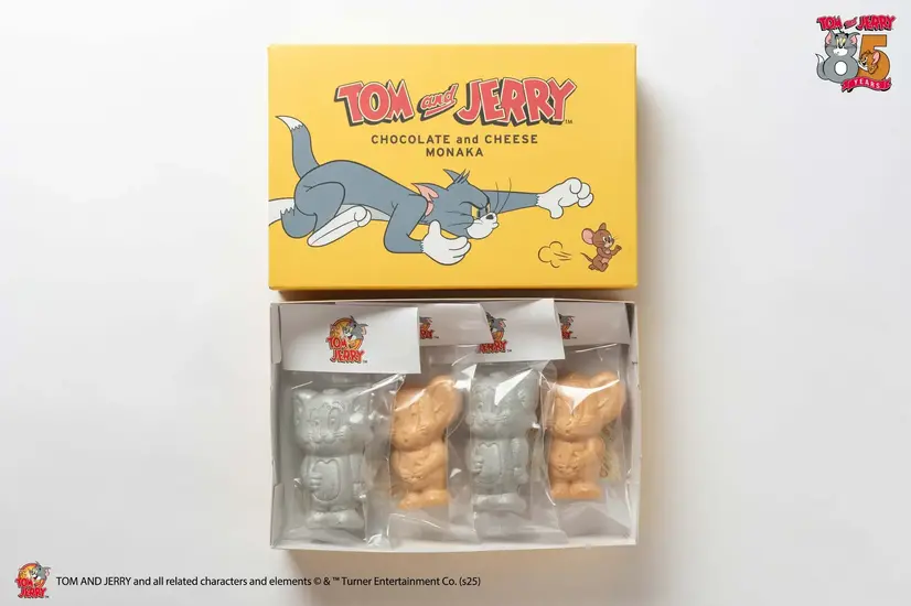 HKDSTOY「トムとジェリー モナカ チョコレート＆チーズ味」4個入（ひつじや謹製）2,160円　TOM AND JERRY and all related characters and elements © & ™ Turner Entertainment Co. (s25)