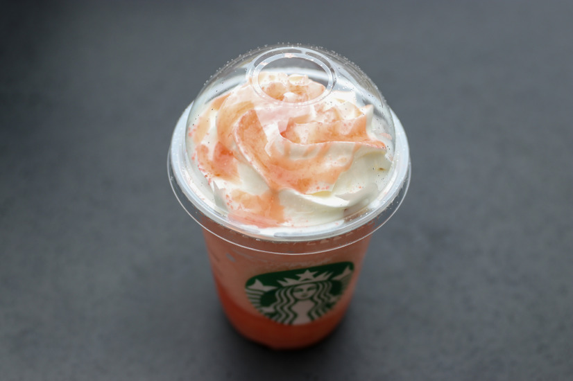 ヘブンリー ピーチ フラペチーノ