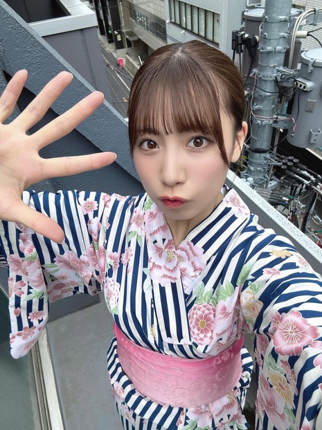 荒井優希（写真は荒井優希の公式インスタグラムから）※所属事務所に掲載許諾をもらっています