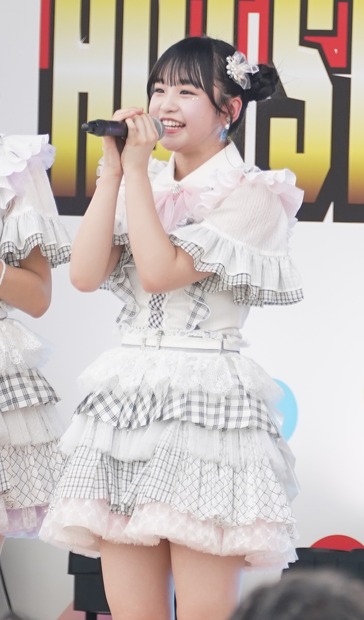 龍頭綺音【写真：竹内みちまろ】