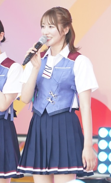 小嶋花梨【写真：竹内みちまろ】