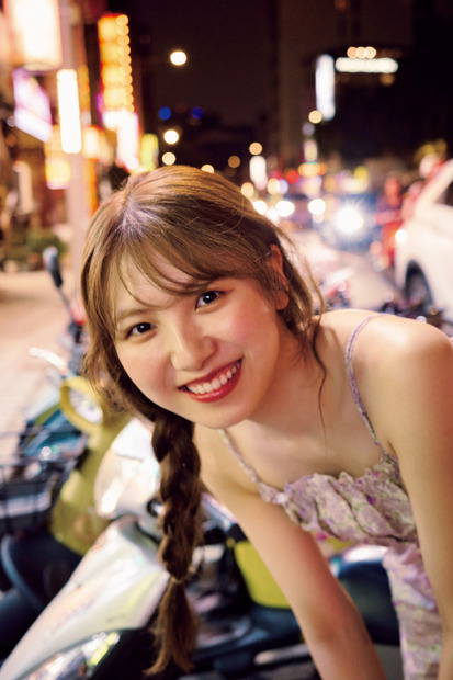 SKE48・菅原茉椰2nd写真集『Opportunity』（白夜書房）　撮影／藤原宏