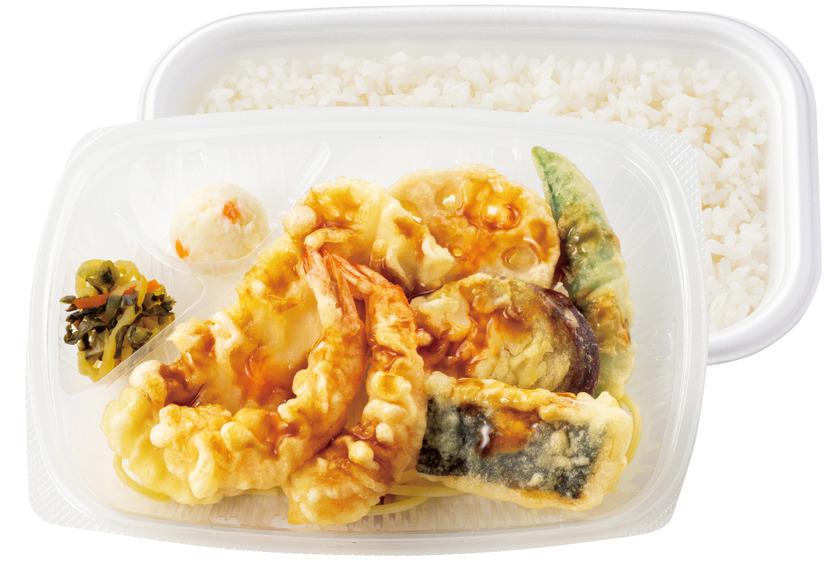 エビ2尾/イカ/カレイ/野菜3種  海鮮天ぷら弁当　740円